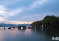 最近准备去浙江旅游，希望能介绍3个最值得去的地方？